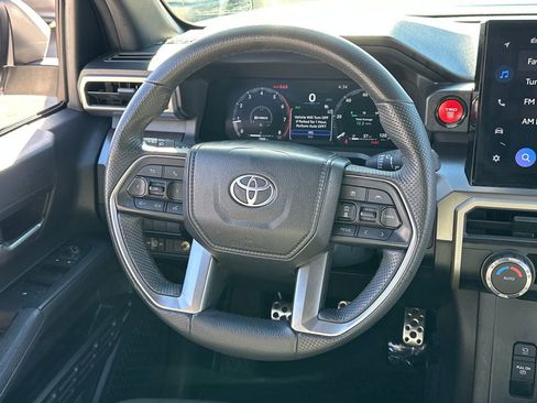 Used 2024 Toyota Tacoma TRD Sport image 19