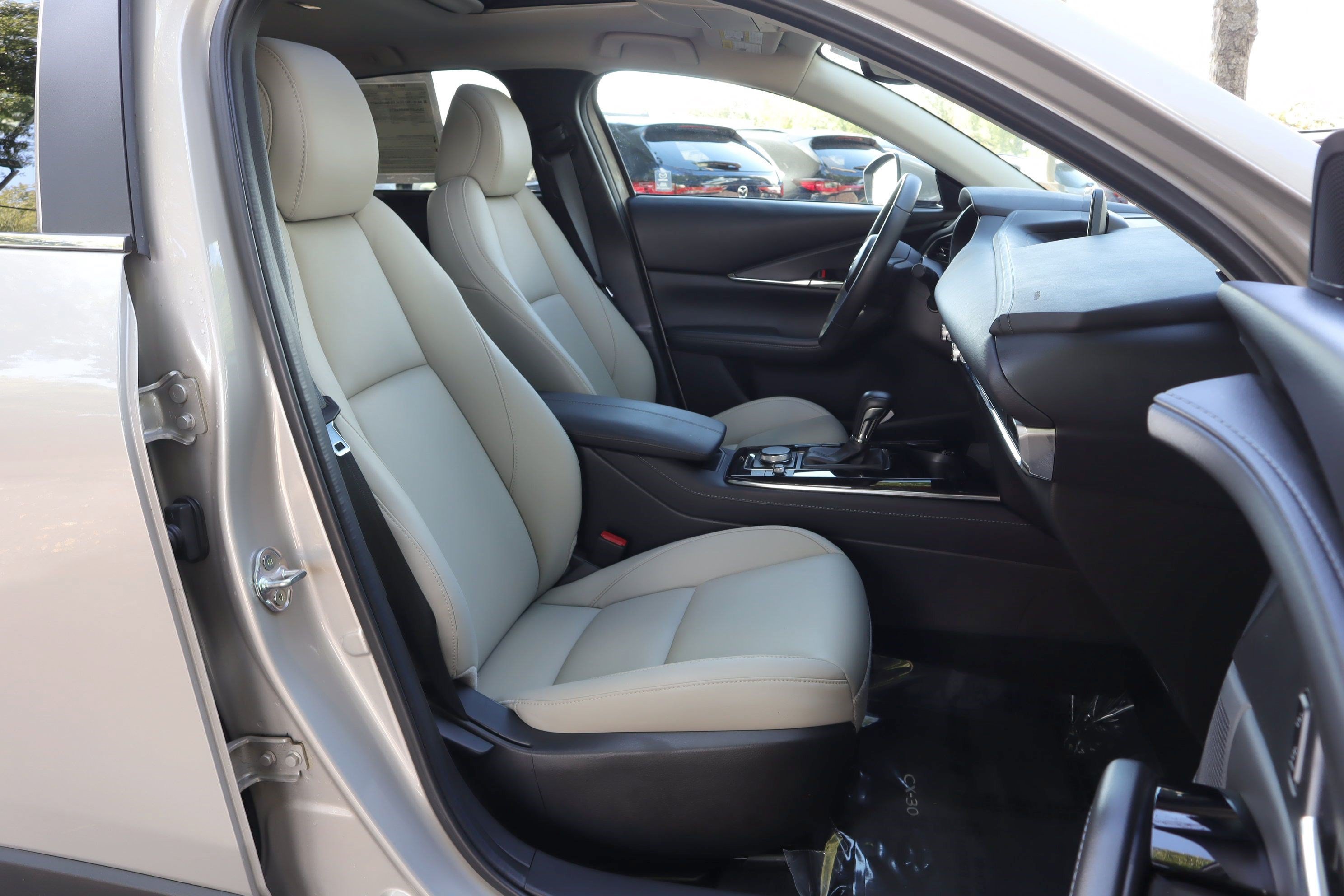 Certified 2024 MAZDA CX-30 AWD 2.5 S w/ Preferred Package image 29