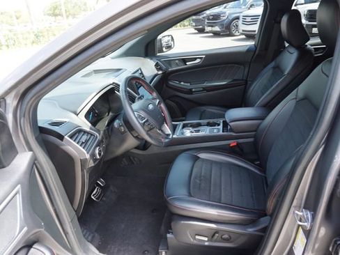 Certified 2024 Ford Edge ST-Line AWD/4WD image 25