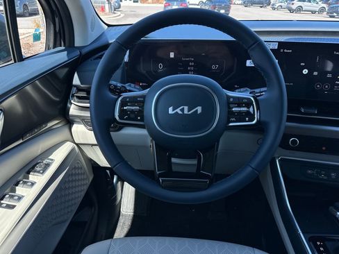 New 2026 Kia Carnival SX FWD image 21