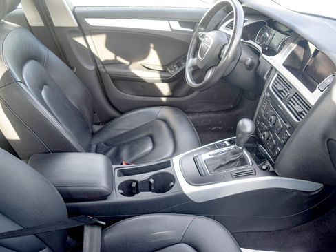 Used 2010 Audi A4 2.0T Premium image 7