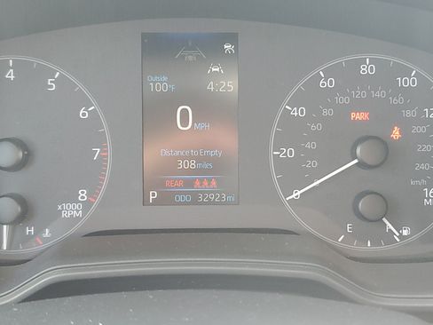 Used 2024 Toyota Corolla LE FWD image 23