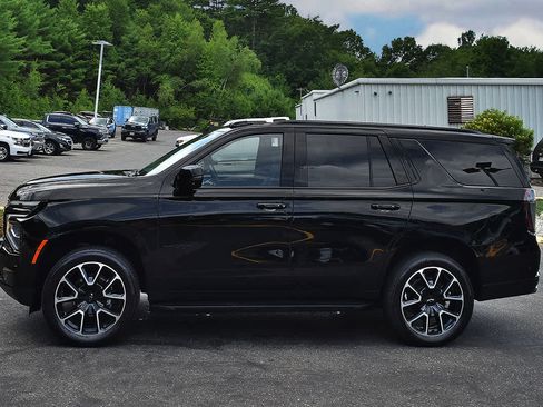 Used 2026 Chevrolet Tahoe RST w/ Comfort Package AWD/4WD image 4
