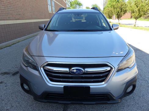 Used 2018 Subaru Outback 2.5i Premium AWD/4WD image 10