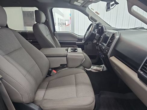 Used 2019 Ford F150 XLT w/ Equipment Group 302A Luxury AWD/4WD image 27