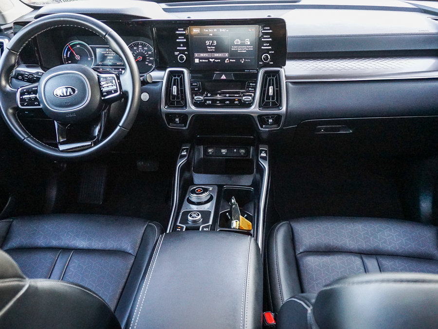 Certified 2021 Kia Sorento EX FWD image 15