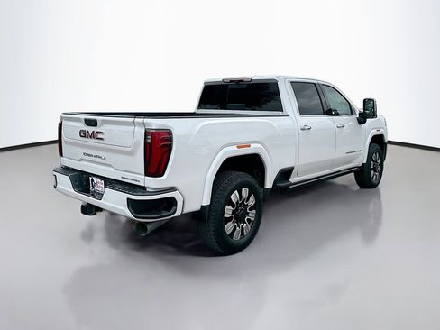 Used 2024 GMC Sierra 2500 Denali w/ Denali Reserve Package AWD/4WD image 7