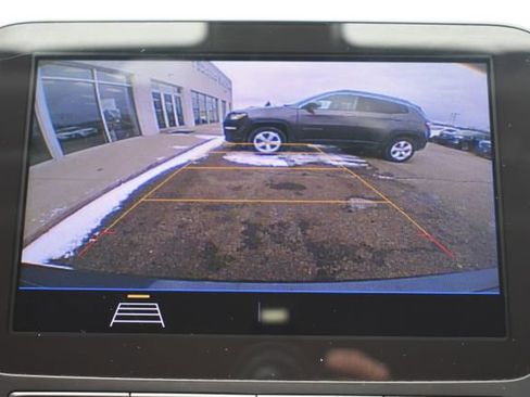 Used 2020 Chevrolet Malibu LT image 26