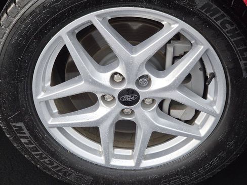 Used 2024 Ford Edge SEL w/ Convenience Package AWD/4WD image 12
