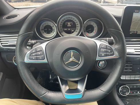 Used 2015 Mercedes-Benz CLS 400 w/ Premium 2 Package image 27