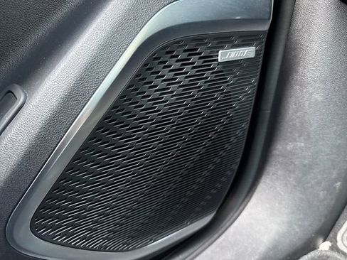 Used 2025 Buick Enclave Preferred FWD image 29