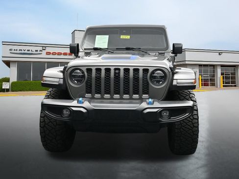 Used 2022 Jeep Wrangler Unlimited Rubicon 4xe w/ Dual Top Group AWD/4WD image 8