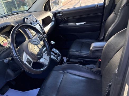 Used 2016 Jeep Compass High Altitude image 9