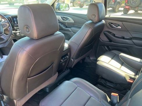 Used 2020 Chevrolet Traverse LT AWD/4WD image 21