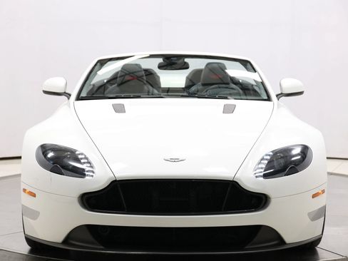 Used 2016 Aston Martin V8 Vantage GT RWD image 69