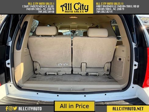 Used 2011 GMC Yukon SLT w/ SLT-2 Equipment Package image 30