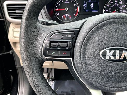 Used 2018 Kia Optima LX w/ 17" Alloy Wheels Package image 11