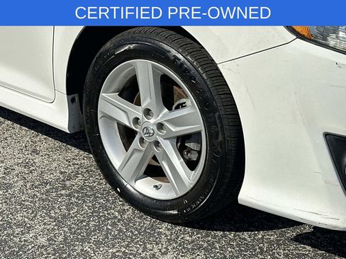 Used 2013 Toyota Camry SE image 30