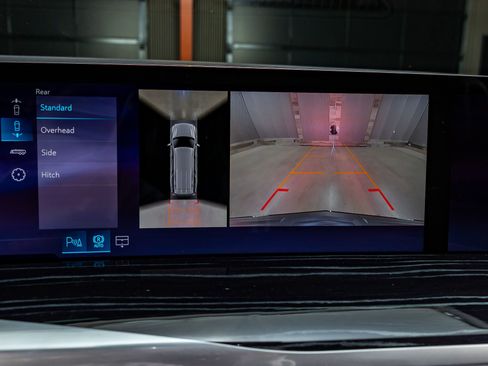 Used 2026 Cadillac Escalade ESV Sport w/ LPO, ONYX Package image 25