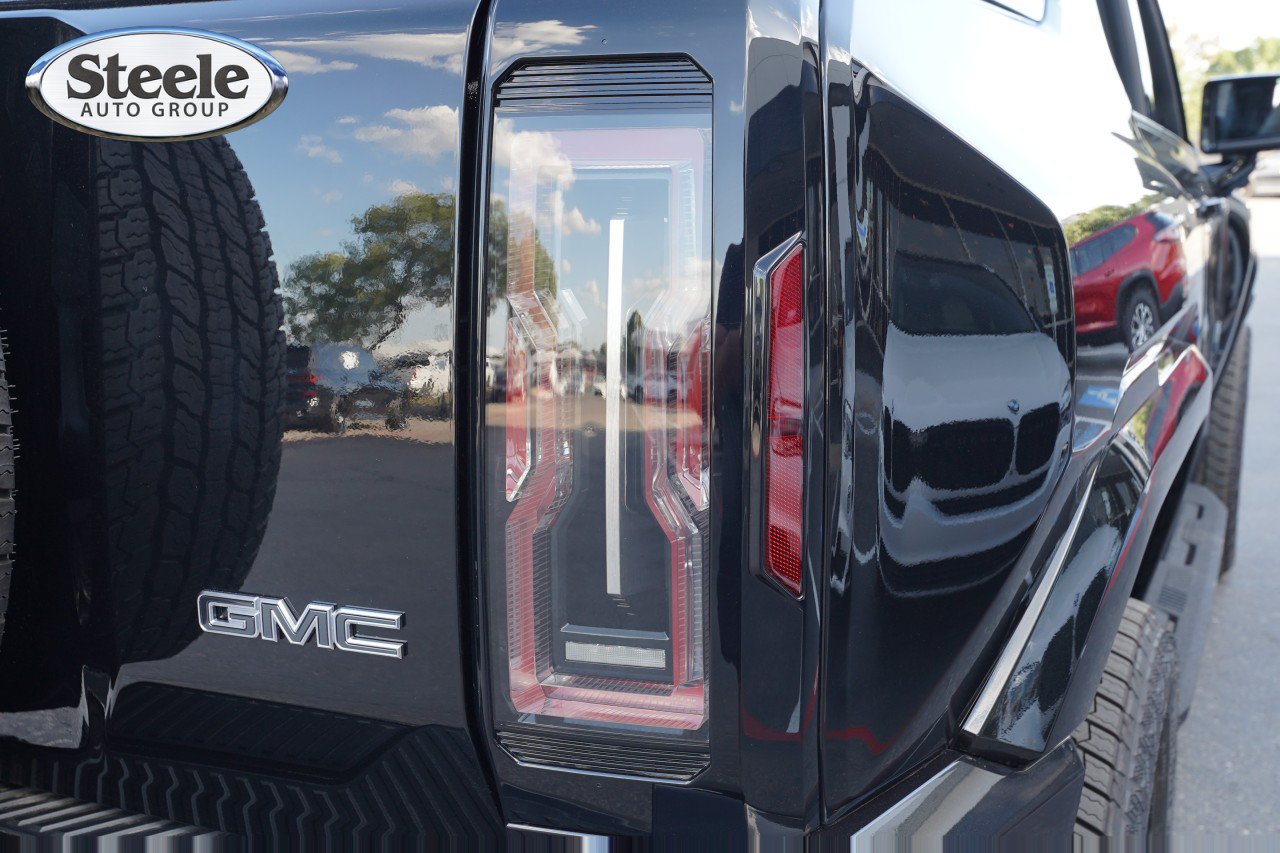 New 2026 GMC Hummer EV SUV AWD/4WD image 21