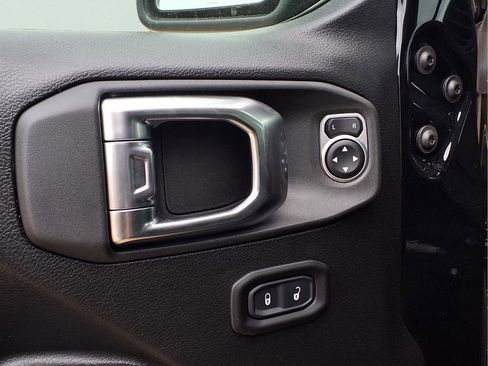 New 2026 Jeep Gladiator Sport AWD/4WD image 4