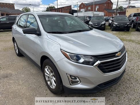 Used 2018 Chevrolet Equinox LS FWD image 7