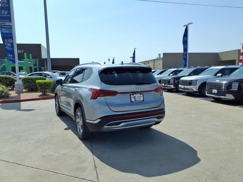 Used 2023 Hyundai Santa Fe SEL w/ Premium Package FWD image 3