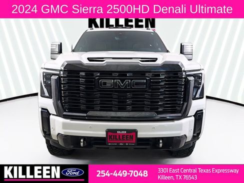 Used 2024 GMC Sierra 2500 Denali Ultimate AWD/4WD image 2