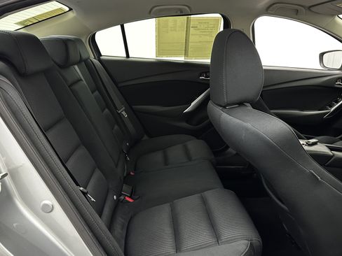 Used 2017 MAZDA MAZDA6 Sport image 32