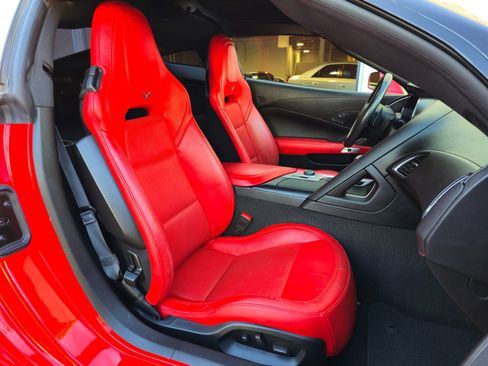 Used 2014 Chevrolet Corvette Stingray Coupe w/ 2LT Preferred Equipment Group image 29