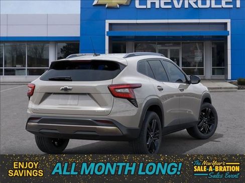 New 2026 Chevrolet Trax ACTIV w/ Sunroof Package image 4