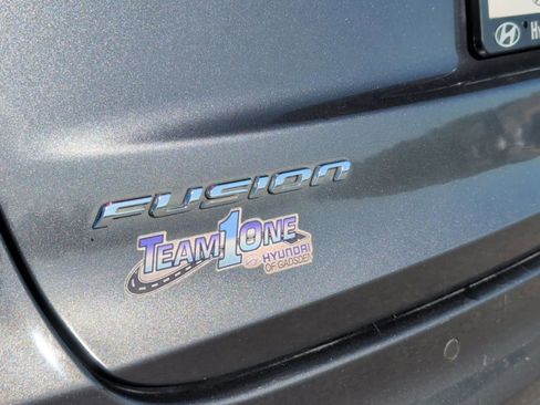 Used 2020 Ford Fusion SE image 45