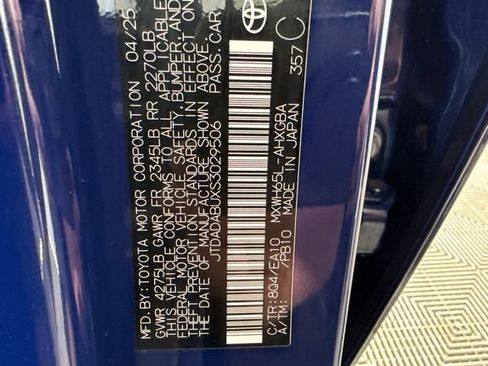 Used 2025 Toyota Prius XLE AWD/4WD image 29