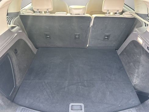 Used 2022 Lincoln Corsair AWD w/ Premium Package image 7