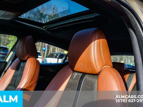 Used 2024 MAZDA MAZDA3 s image 18