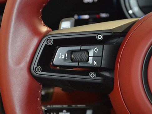 Certified 2024 Porsche 911 Carrera GTS image 21