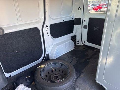 Used 2021 Nissan NV200 SV w/ Back Door Glass Package image 17