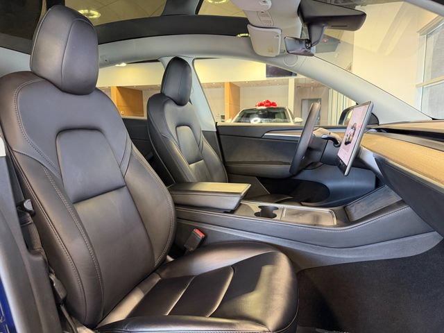 Used 2022 Tesla Model Y Performance AWD/4WD image 23
