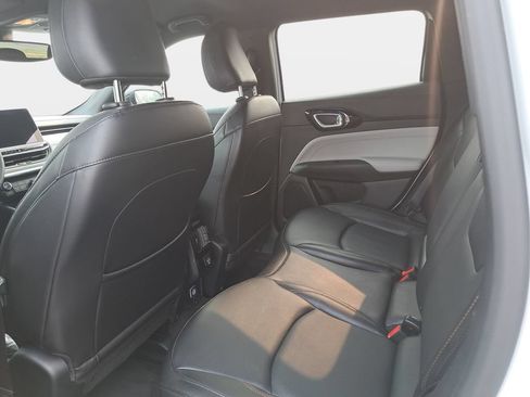Certified 2023 Jeep Compass Limited AWD/4WD image 14