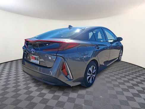 Certified 2018 Toyota Prius Prime Plus image 6