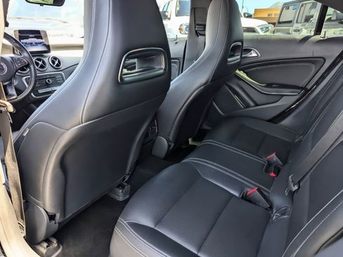 Used 2019 Mercedes-Benz CLA 250 4MATIC image 29