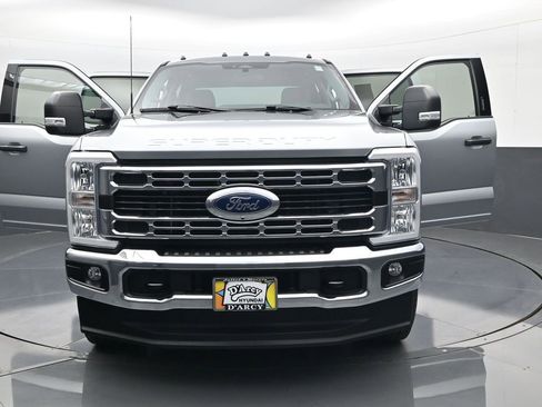 Used 2024 Ford F250 XLT w/ 360-Degree Camera Package AWD/4WD image 31