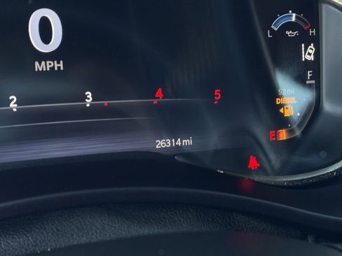 Used 2024 RAM 2500 Limited w/ Safety Group image 15