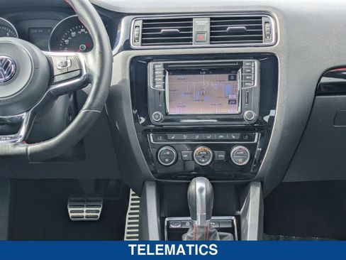 Used 2017 Volkswagen Jetta GLI FWD image 18