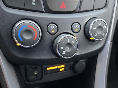 Used 2019 Chevrolet Trax LS image 20