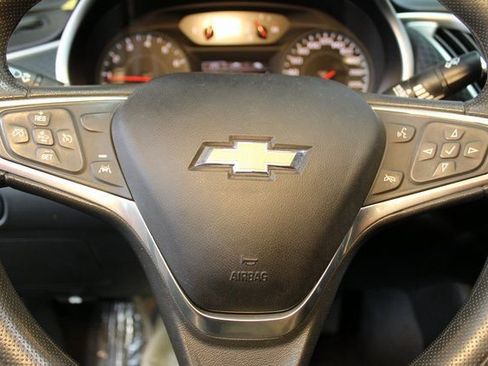 Used 2023 Chevrolet Malibu LT image 19