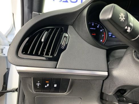 Used 2021 Kia Stinger GT image 17