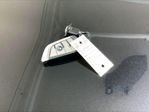 Certified 2023 BMW 540i xDrive w/ M Sport Package image 15