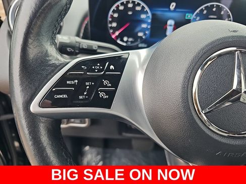 Used 2025 Mercedes-Benz GLB 250 image 17