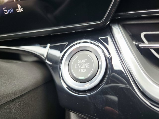 New 2026 Chevrolet Trax RS w/ Sunroof Package FWD image 28